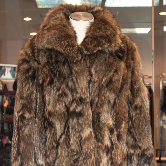 Full Length Raccoon Coat -Medium - Picture 12 of 12